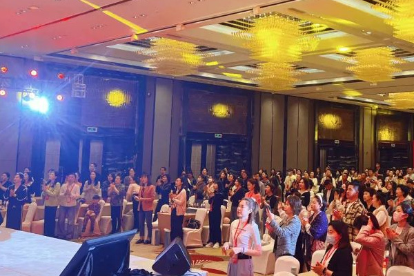 科技向善：AI赋能体重管理，激活健康中国新引擎